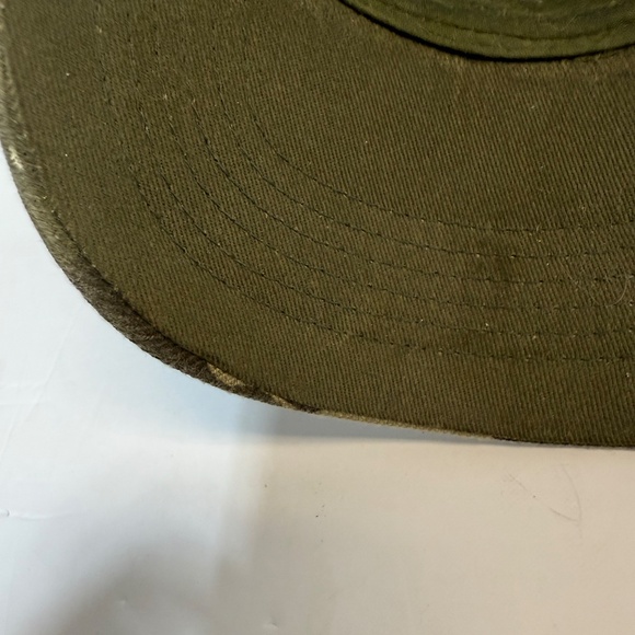 John Deere Camo - Tan Mesh Trucker Hat Cap Snapback - One Size Fits All - Picture 8 of 11